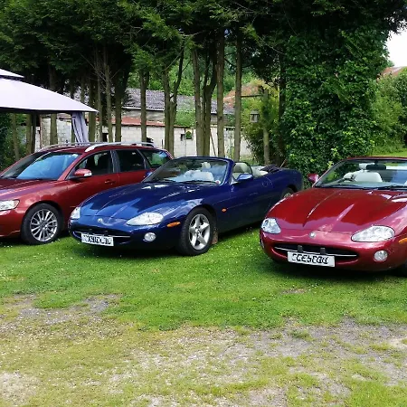 The Silent Picket 4* Martinpuich